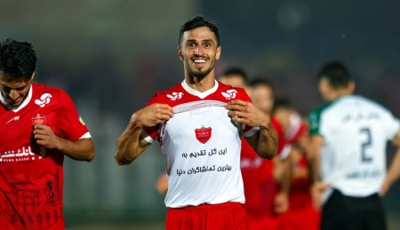 پیشنهاد پرسپولیس به علیپور برای تمدید یک یا 2 ساله