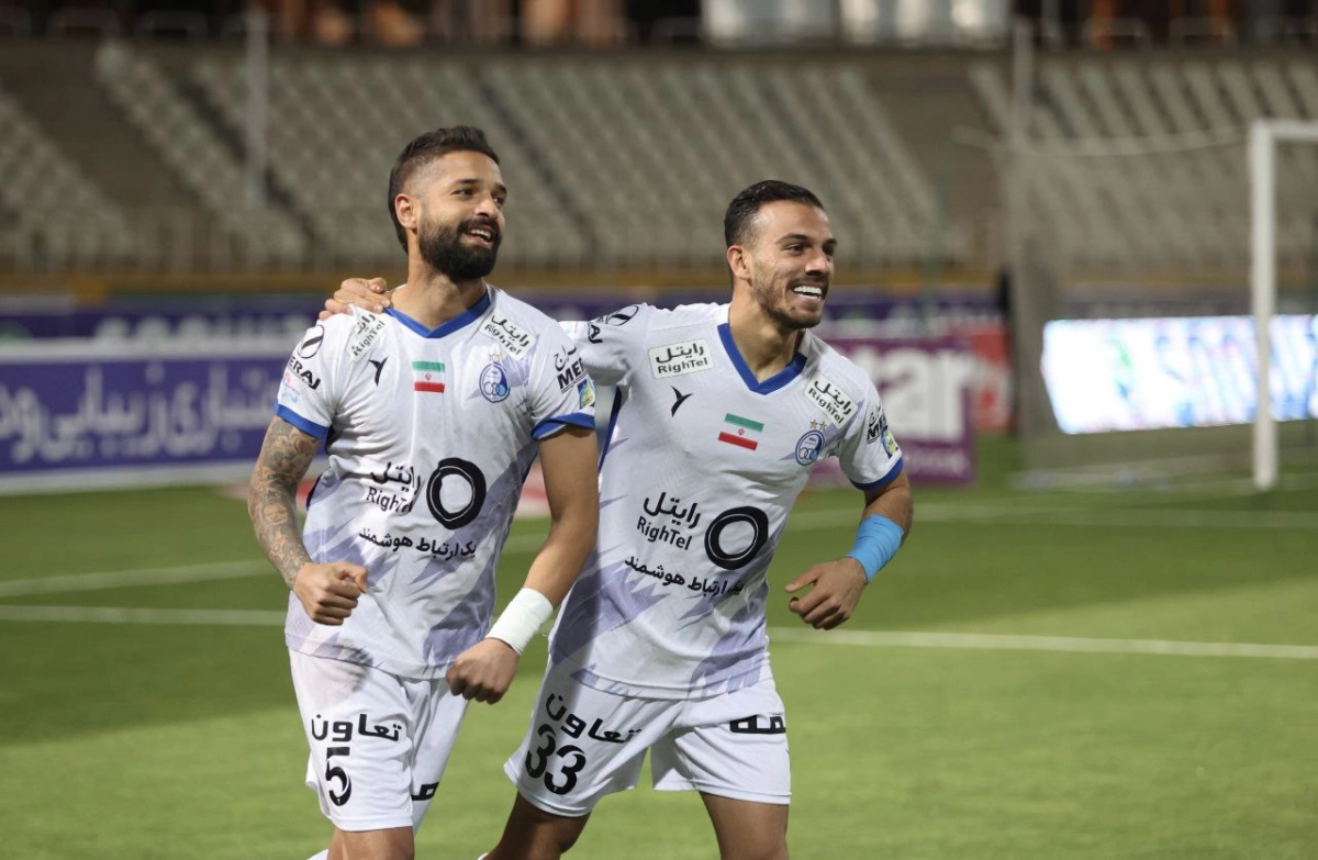 اقدامات چراغ‌خاموش سربازان استقلال برای معافیت