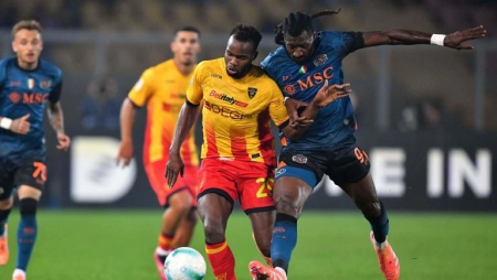 لچه ۰-۱ ناپولی؛ دروازه‌بان صرب صدر را حفظ کرد