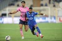 بازگشت مدافع خبرساز به تمرینات آبی‌ها بدون جریمه!