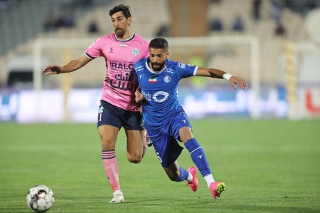 بازگشت مدافع خبرساز به تمرینات آبی‌ها بدون جریمه!