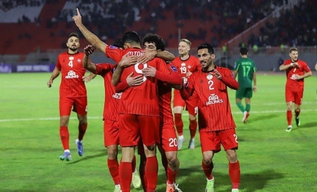 تراکتور با تمام قوا راهی ازبکستان شد + عکس