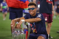 پاداش عملکرد خیره‌کننده در پاریس؛ دزیره دوئه پسر طلایی ۲۰۲۵