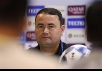 سرمربی آخال: سپاهان از داور تشکر کند؛ آن‌ها ۱۴ بازیکن داشتند!