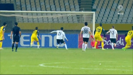 گل دوم سپاهان به آخال توسط محمد عسکری در دقیقه 96