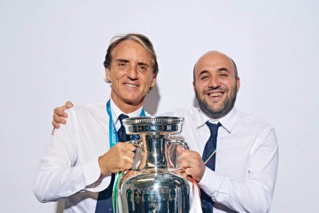 دستیار سابق مانچینی و کونته در کادرفنی قلعه‌نویی