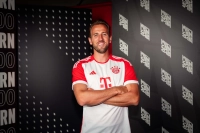 ادعای بزرگ گاردین؛ کین جانشین لواندوفسکی در نیوکمپ!