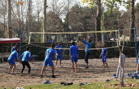 استقلال به ساحل رسید؛ تشکیل تیم والیبال آبی‌ها در مشهد