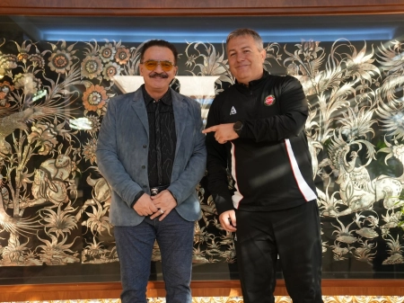 دیدار صمیمانه مالک و سرمربی تراکتور