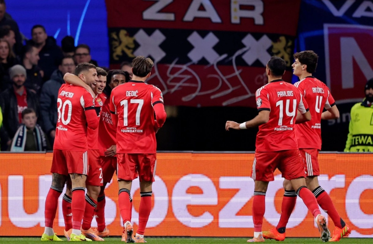 اولین برد مورینیو در اروپا؛ آژاکس تنها تیم بدون امتیاز