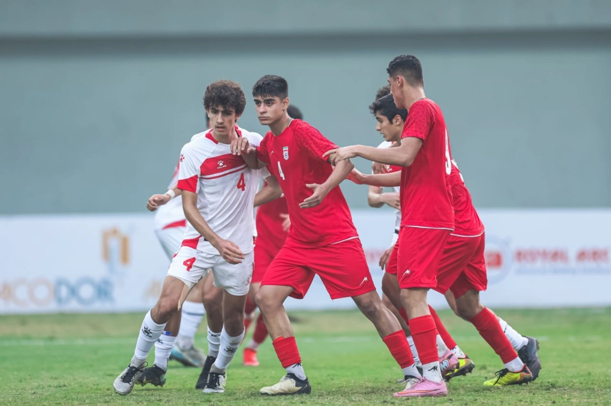 شوک بزرگ برای صدرنشینی؛ توقف نوجوانان مقابل لبنان