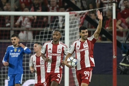 تمجید فدراسیون از طارمی با لقب «پسر ایران» + عکس‌