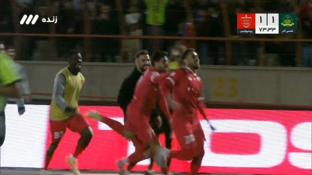 گل دوم پرسپولیس به شمس آذر توسط اورونوف