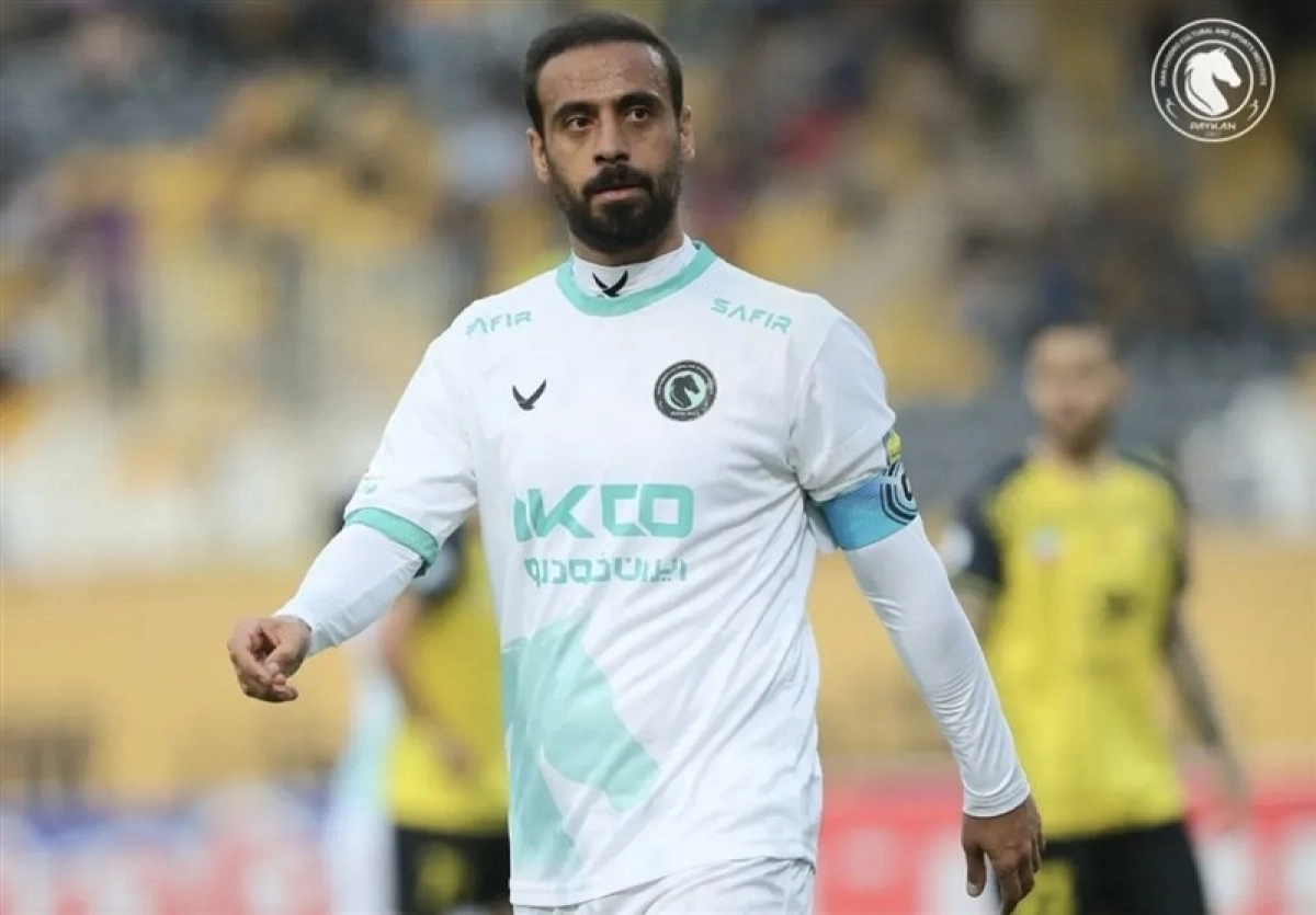 شوک به پیکان؛ آذرباد سه هفته دور از میادین