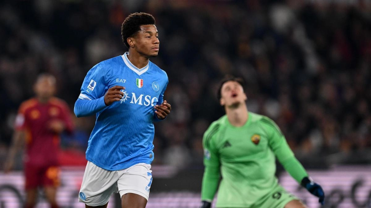 رم ۰-۱ ناپولی؛ برد بزرگ کونته برای صدرنشینی میلان