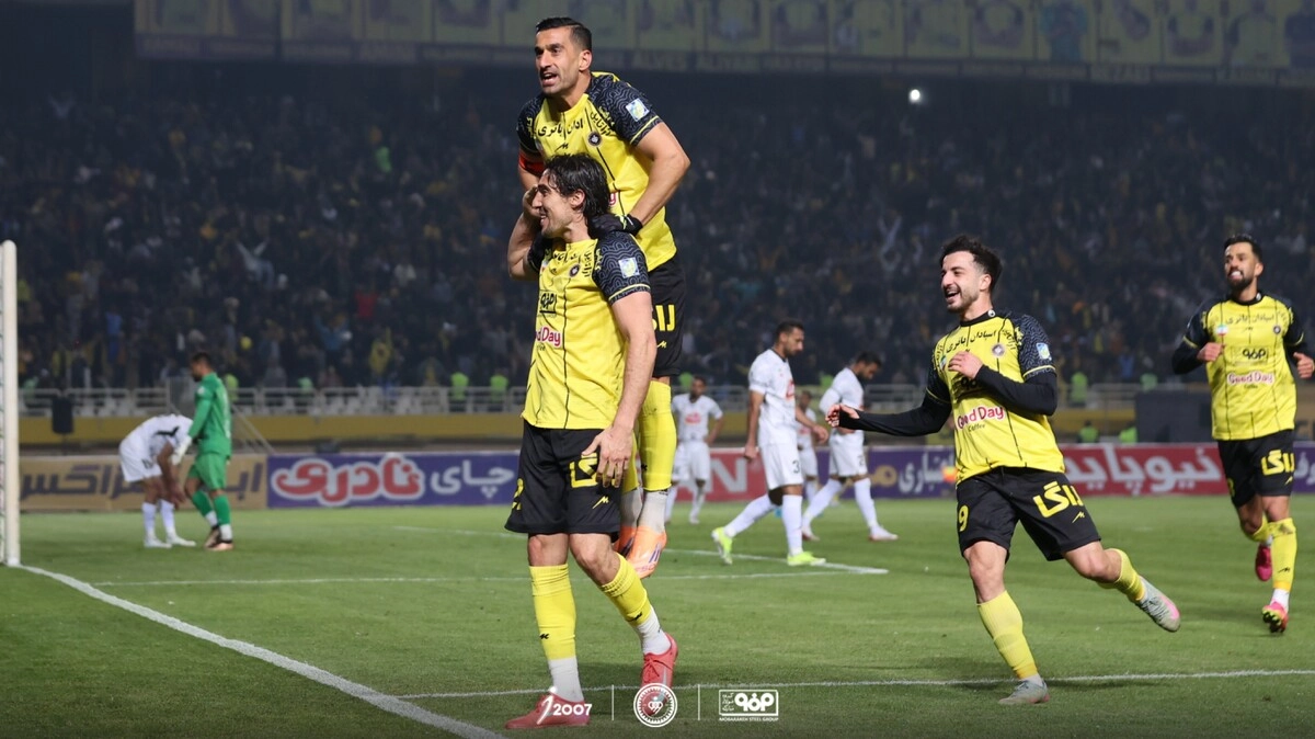 سپاهان ۲-۰ فجر؛ صدرنشینی طلایی‌پوشان در هفته غفلت مدعیان