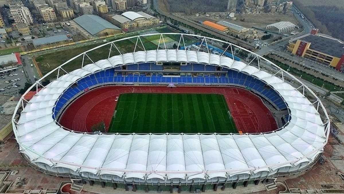 اولیایی: تا باشگاه‌ها به ساخت‌وساز ورود نکنند، آوارگی در ورزشگاه‌ها ادامه دارد