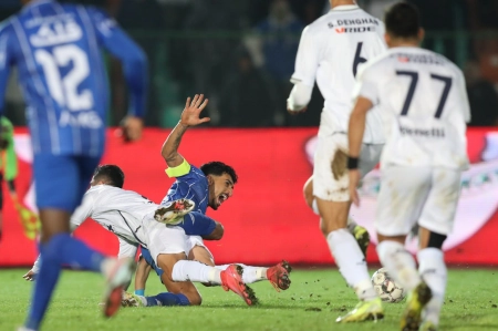 واکنش تند حردانی به تصمیم داوری در بازی با ملوان