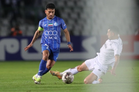 انتقاد مرفاوی از کیفیت تعویض‌های استقلال