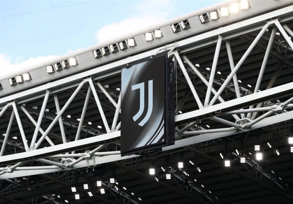 خانواده آنیلی: مذاکره‌ای برای فروش یوونتوس در جریان نیست