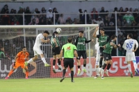 استقلال ۱-۱ خیبر خرم‌آباد؛ داور جنجالی مرد اول بازی پرحاشیه!