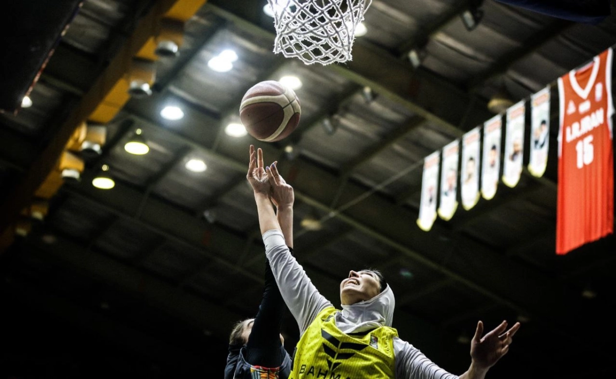 هفته دهم لیگ برتر بسکتبال زنان | پیروزی تیم‌های سحر، بهمن و استقلال