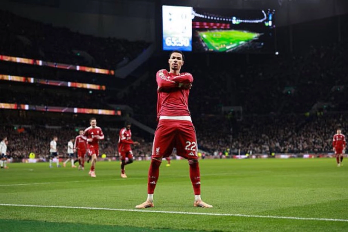 تاتنهام ۱-۲ لیورپول؛ پیروزی سخت در نبرد خونین لندن