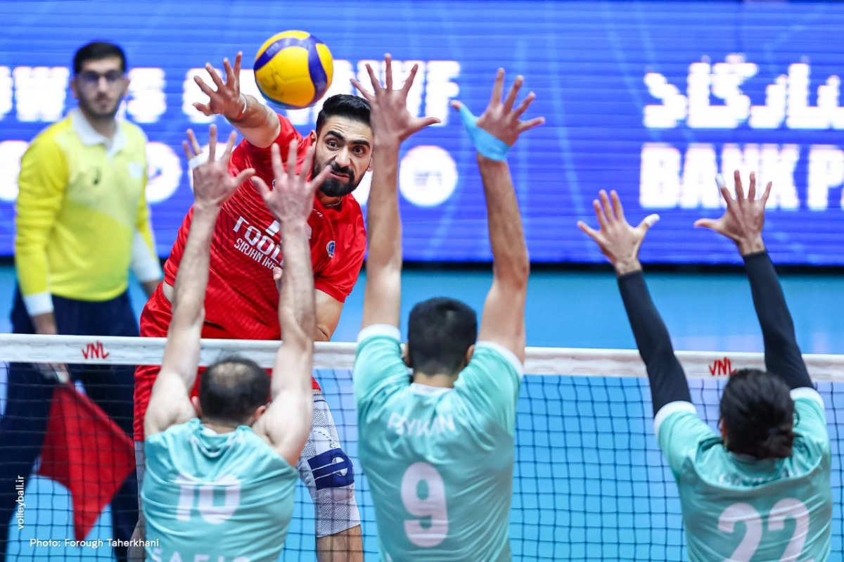 هفته هشتم لیگ برتر والیبال‌ | فولاد سیرجان در صدر، استقلال باخت