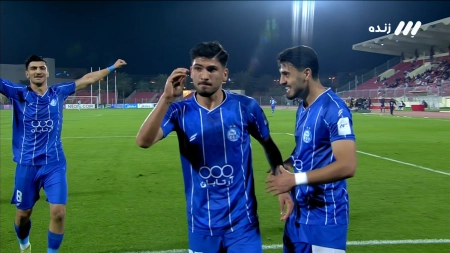 گل اول استقلال به المحرق توسط اسماعیل قلی‌زاده