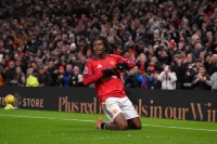 منچستریونایتد ۱-۰ نیوکاسل؛ حفظ پیروزی با چنگ و دندان