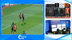 اتاق VAR | در محوطه جریمه پرسپولیس میلاد محمدی مرتکب خطای هند نشد؟
