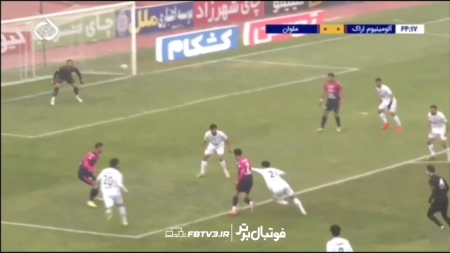 اتاق VAR | بازیکن ملوان داخل محوطه جریمه روی بهرام گودرزی، خطا نکرد؟