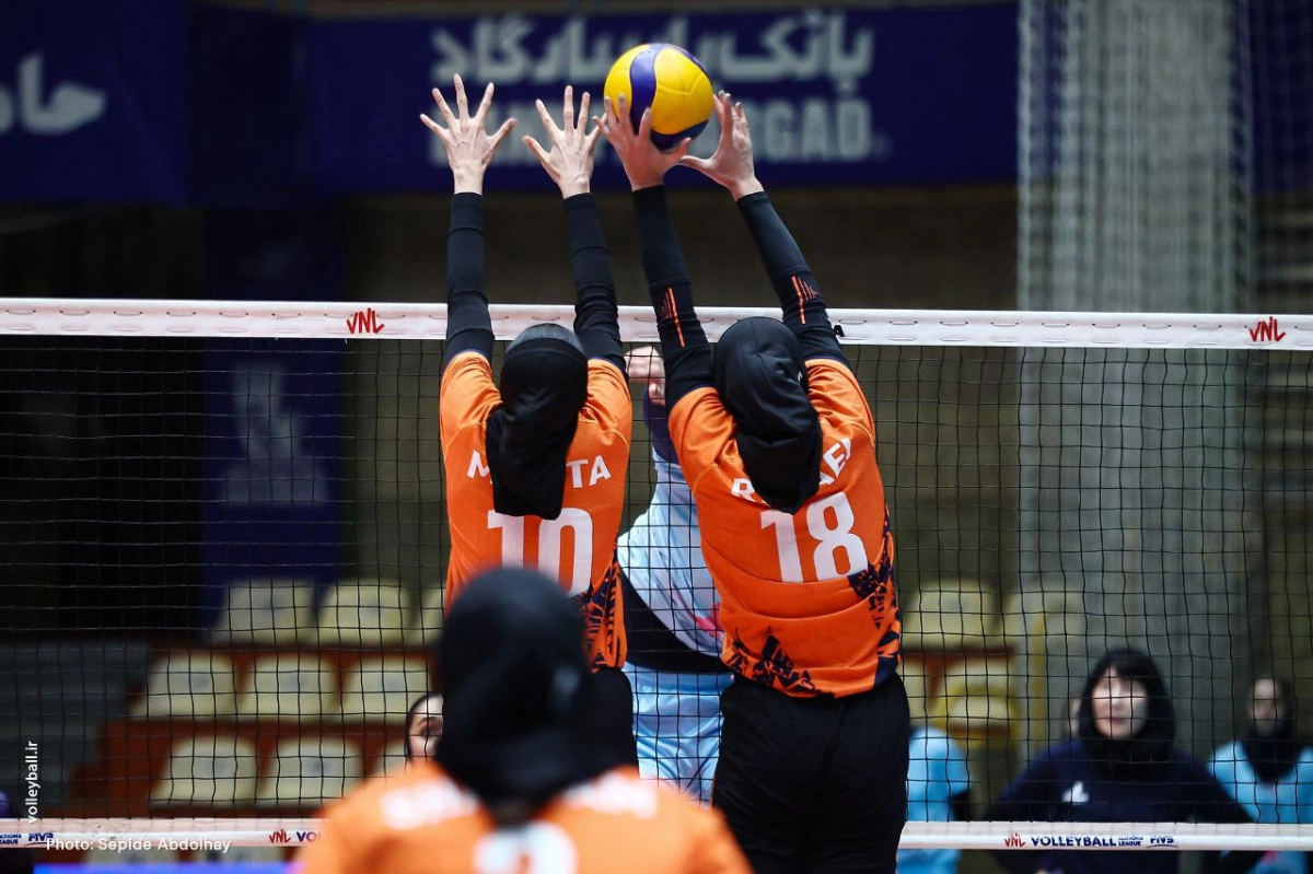 هفته پنجم و پایانی لیگ برتر والیبال زنان | سایپا و آرکا قهرمانان نیم‌فصل