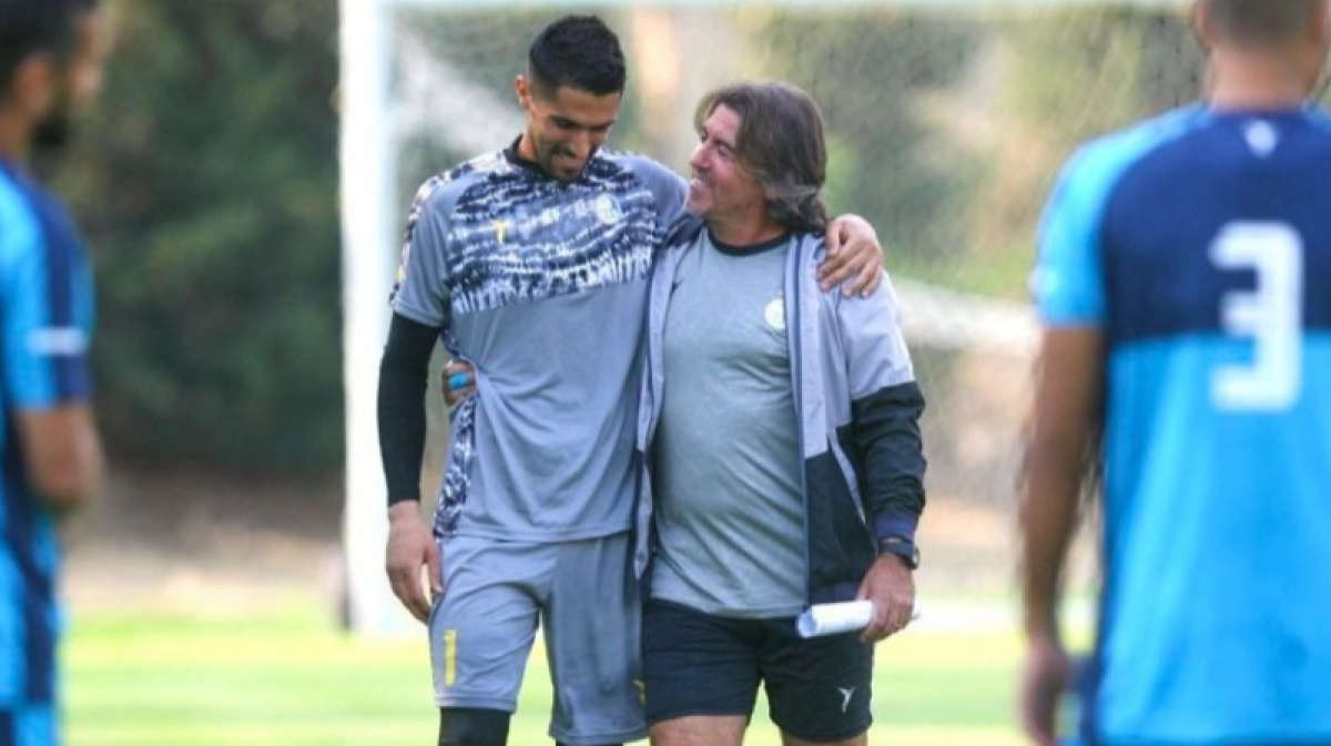 ساپینتو: حسینی با دروغ‌ بی‌احترامی کرد؛ او از من خواست به استقلال برگردد