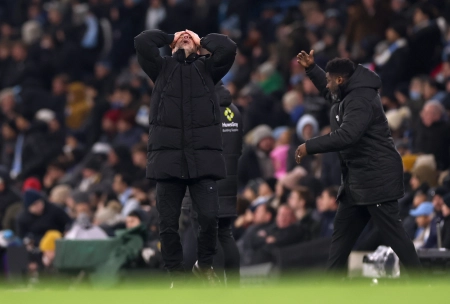 گواردیولا: باید زودتر کار چلسی را تمام می‌کردیم