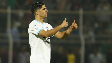 تراکتور جانشین پوستونسکی را انتخاب کرد