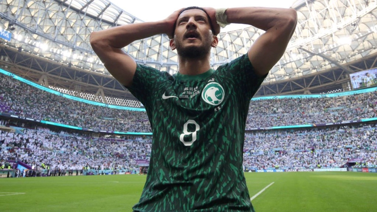 حذف بیخ گوش عربستان