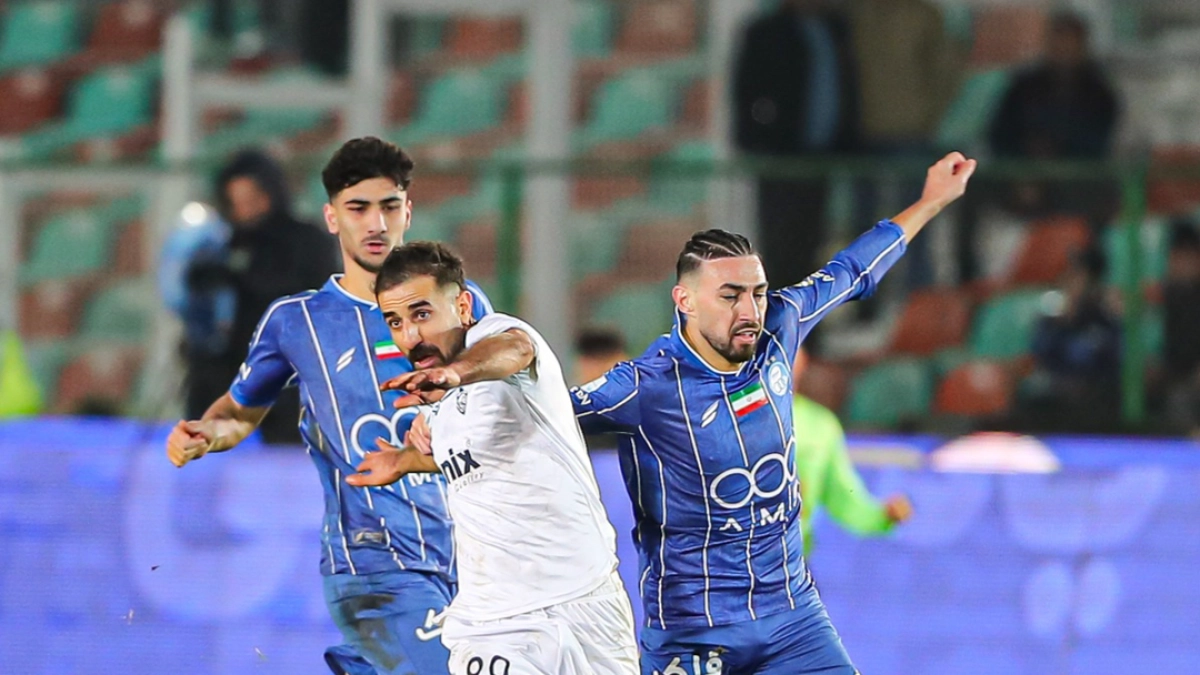 فوری؛ زمان بازی ذوب آهن - استقلال تغییر کرد