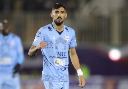 بابایی: با سپاهان برای فروش خدادادی در حال توافق هستیم