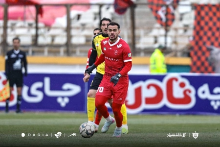 اورونوف در تمرینات پرسپولیس آفتابی شد + عکس