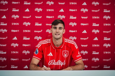 رسمی؛ رونمایی از مهاجم جدید فارست