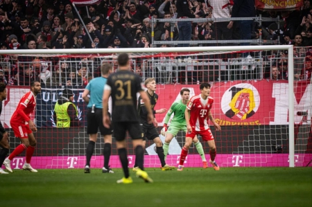 بایرن مونیخ ۱-۲ آگزبورگ؛ بالاخره کمپانی هم باخت!