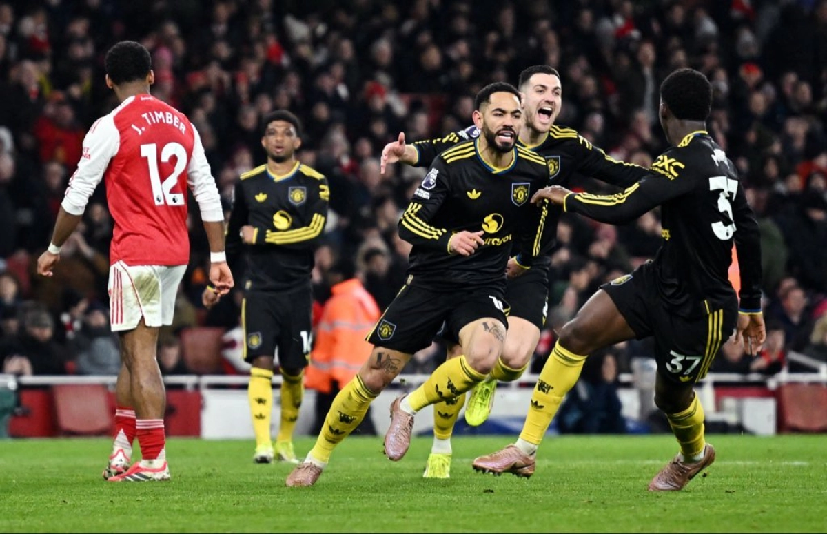 آرسنال ۲-۳ منچستریونایتد؛ معجزه شیاطین، کورس را زنده کرد