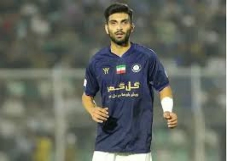 پرسپولیس جذب حامدی‌فر را تکذیب کرد