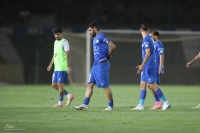 دوراهی سخت مدافع گران‌قیمت؛ احتمال جدایی از جمع آبی‌‌ها