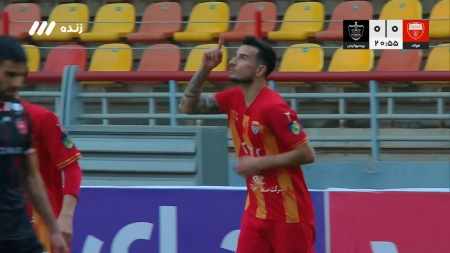گل اول فولاد به پرسپولیس توسط احسان محروقی