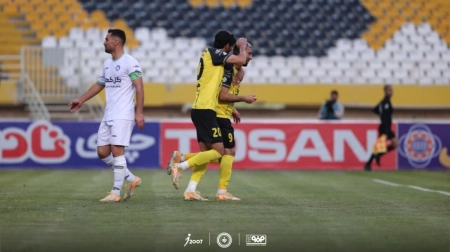 سپاهان ۱-۱ گل‌گهر؛ ترمز بد موقع طلایی‌پوشان به نفع مدعیان