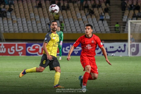 با اعلام سازمان لیگ: تراکتور نه، سپاهان صدرنشین است!