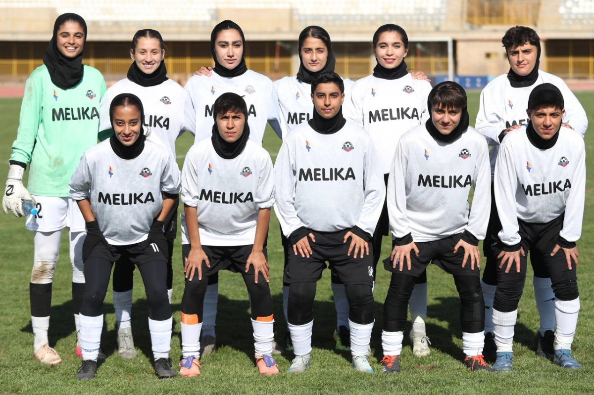 گزارش تصویری لیگ زنان | سنگین ماشین ایستا ۳-۱ فرا ایساتیس شیراز - تصویر 8