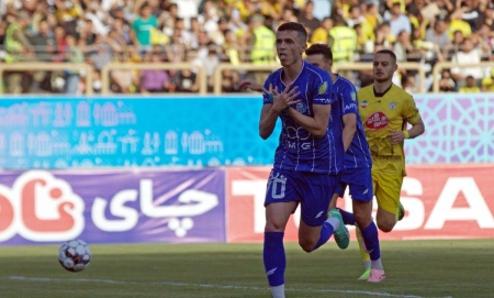 بند فسخ 500 هزار دلاری یاسر آسانی با استقلال